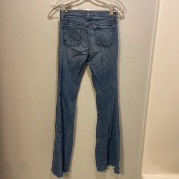 J Brand Bell Bottoms Woman’s jeans. The style is Icicle - Picture 6 of 13